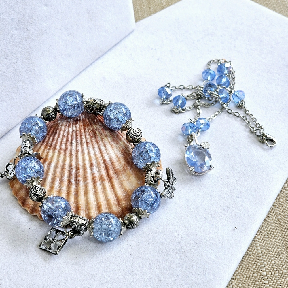 SET Blue Bead Silvertone Necklace with Blue Crackle Glass Stretch Bracelet - Picture 2 of 16